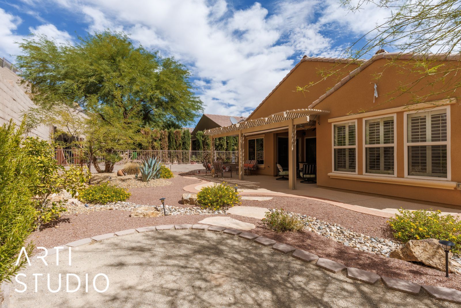 1019  Back Country Trl 