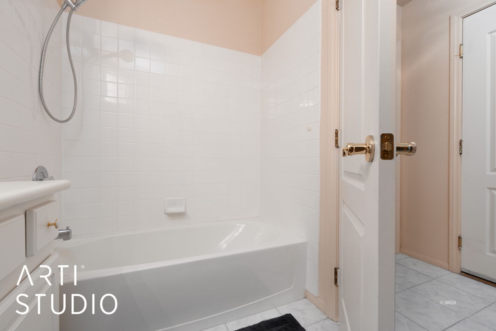 517  Beacon Ridge Way