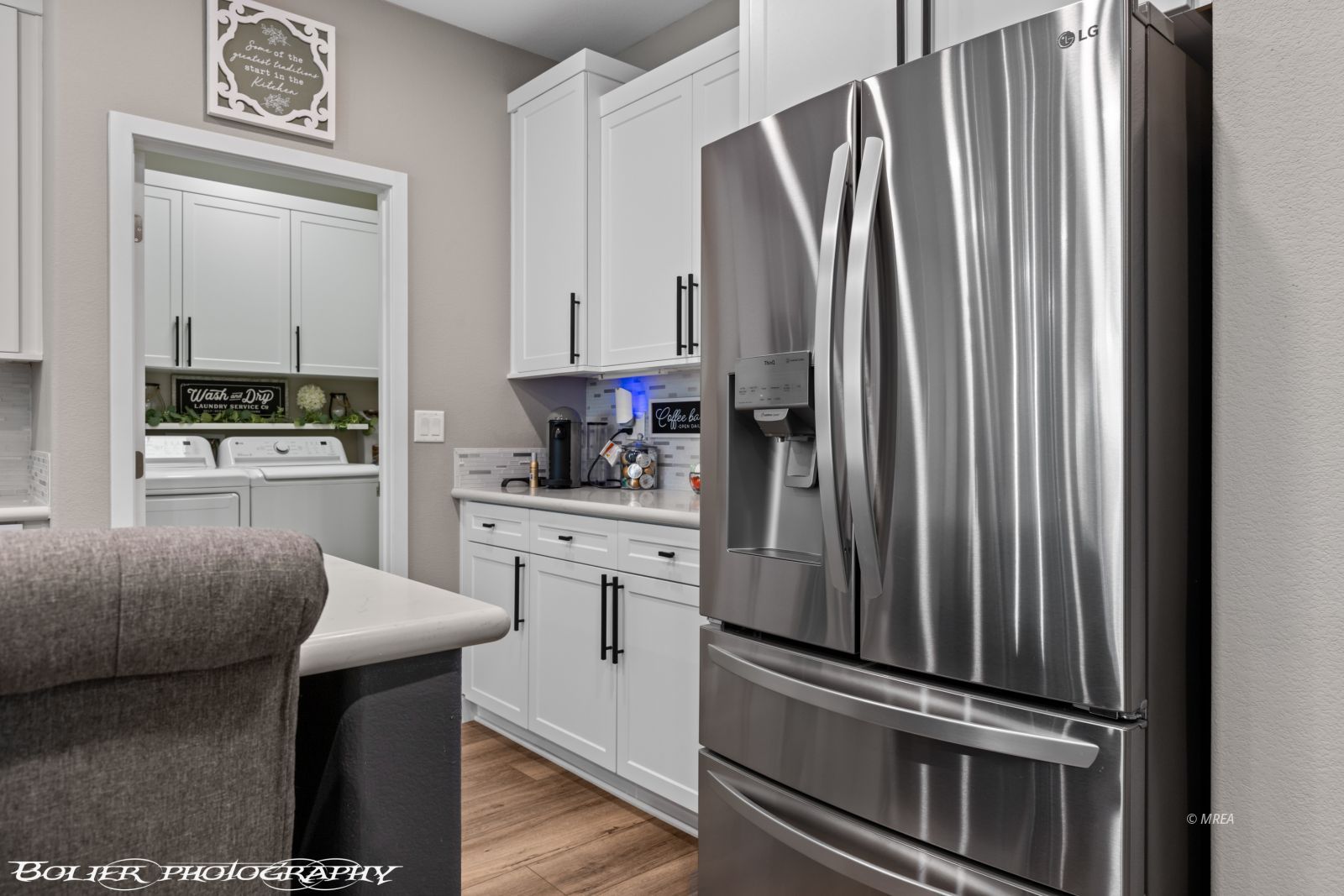 472  Paradise Valley Hts 