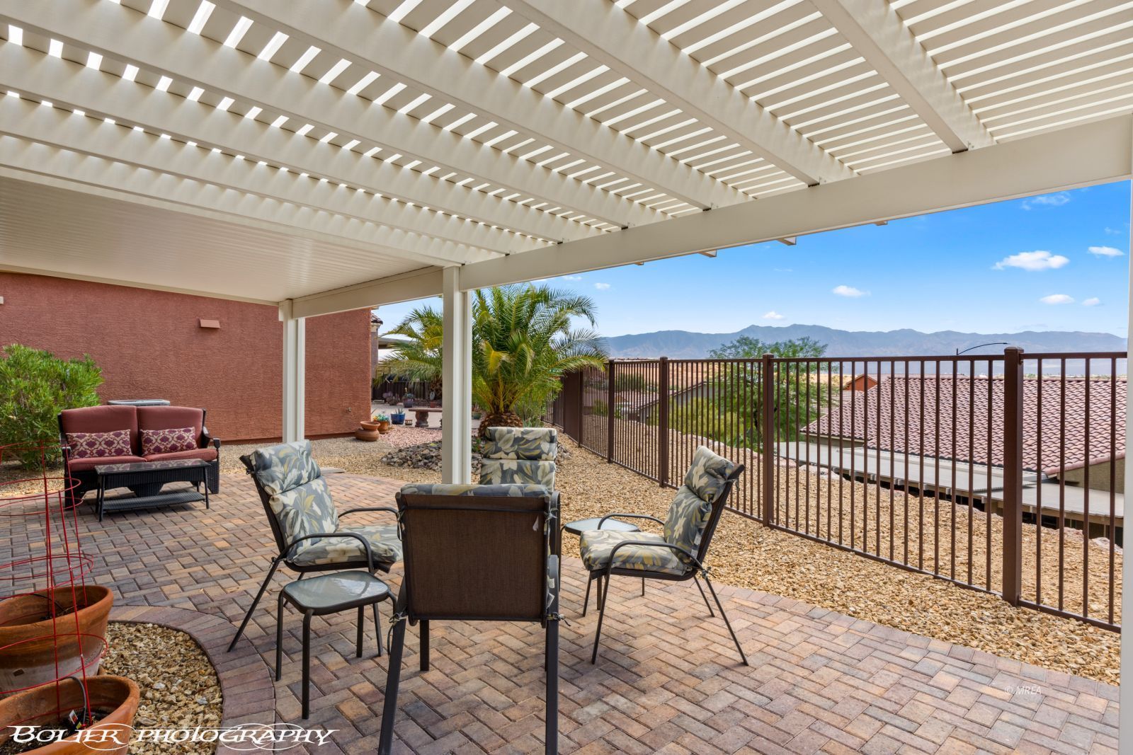 591  Bridle Path Cir