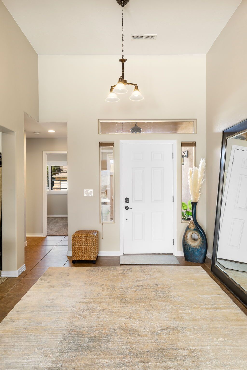 858  Falcon Glenn Dr