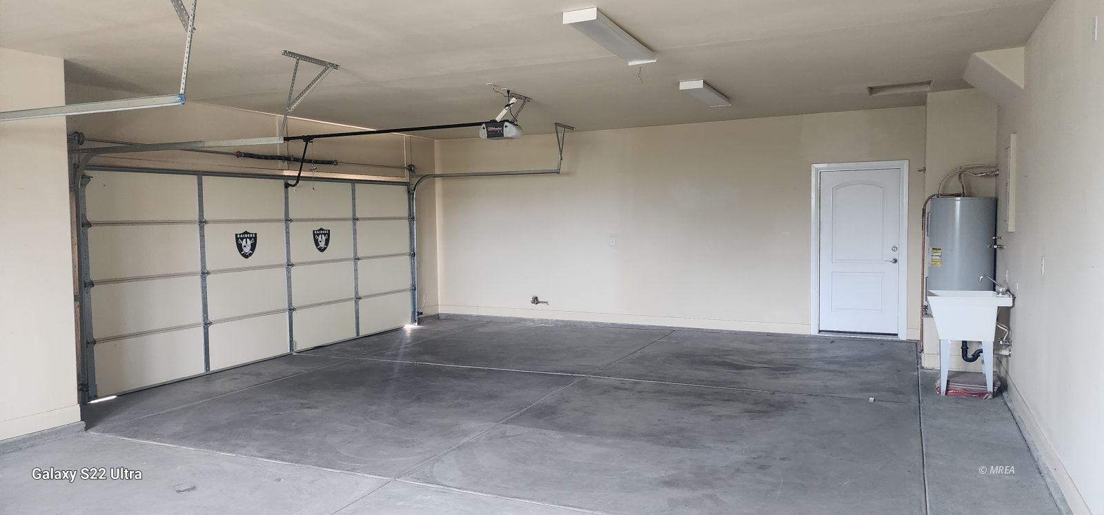 448  Highland View Ct