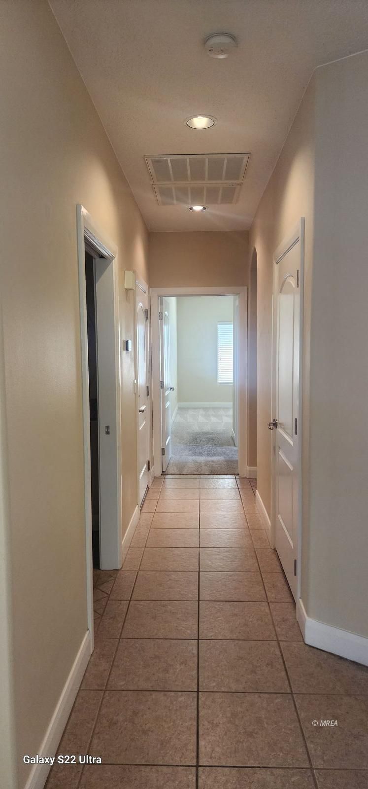 448  Highland View Ct