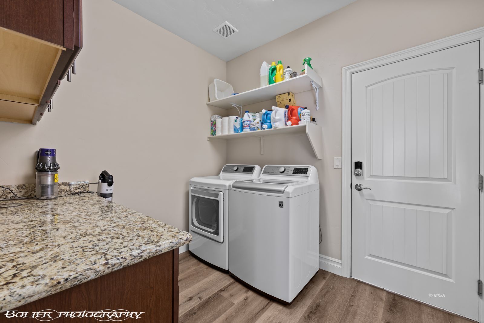 1123  Pebble Creek Blf 