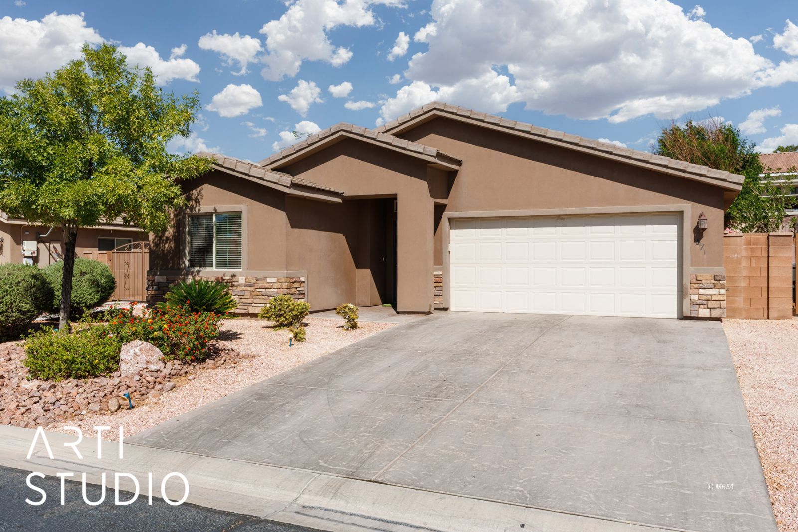 871  Santa Theresa Way