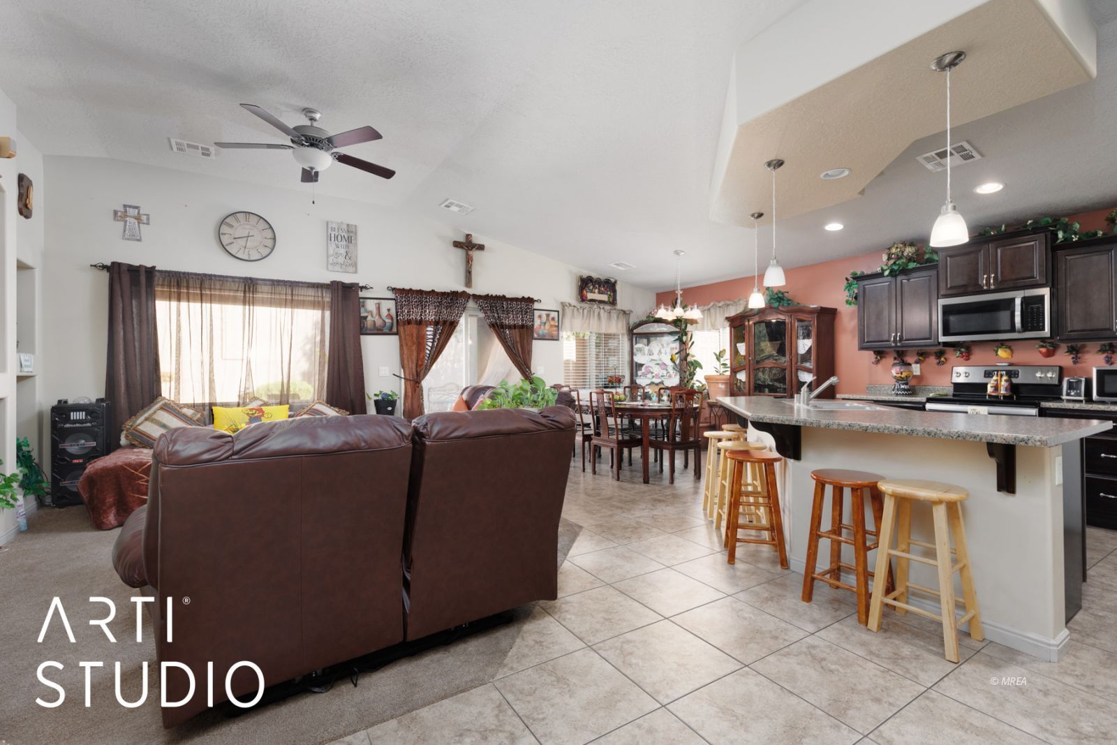 871  Santa Theresa Way