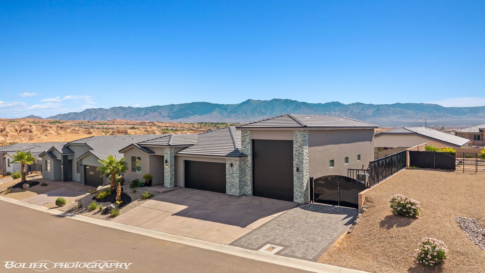 1424 Manassas RDG , Mesquite NV 89027