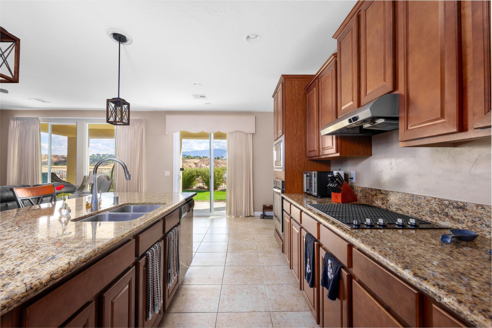 1222  Blind Pew Ridge 