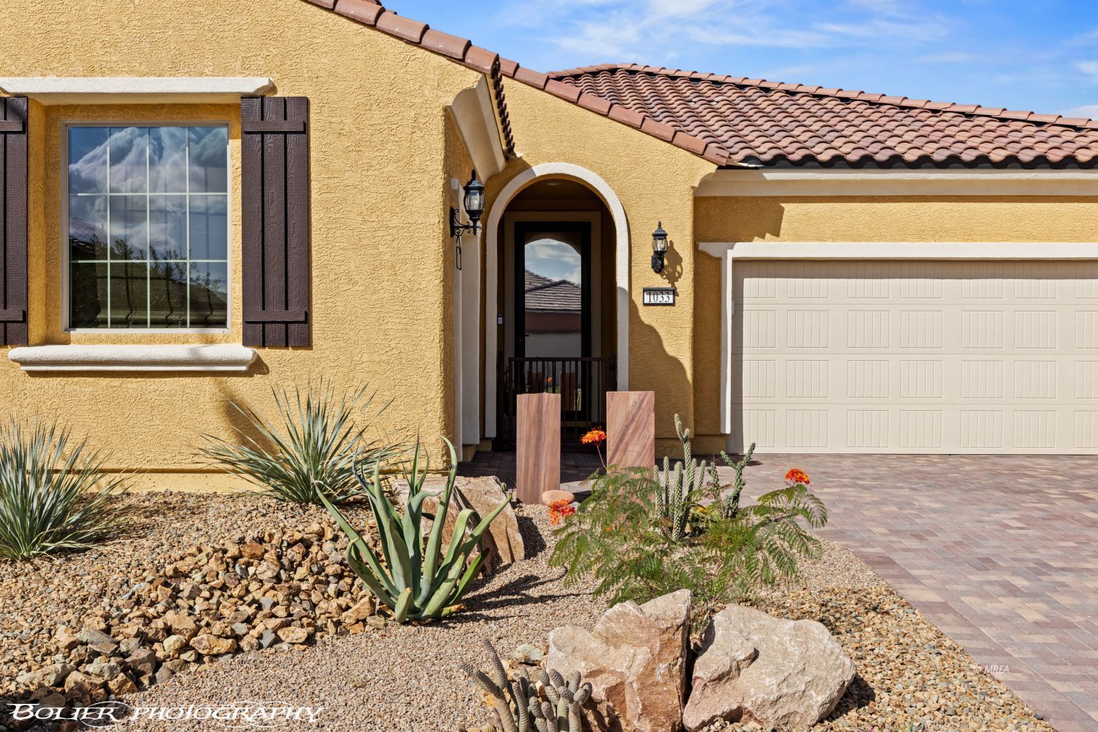 1033  Challenger Bluff 