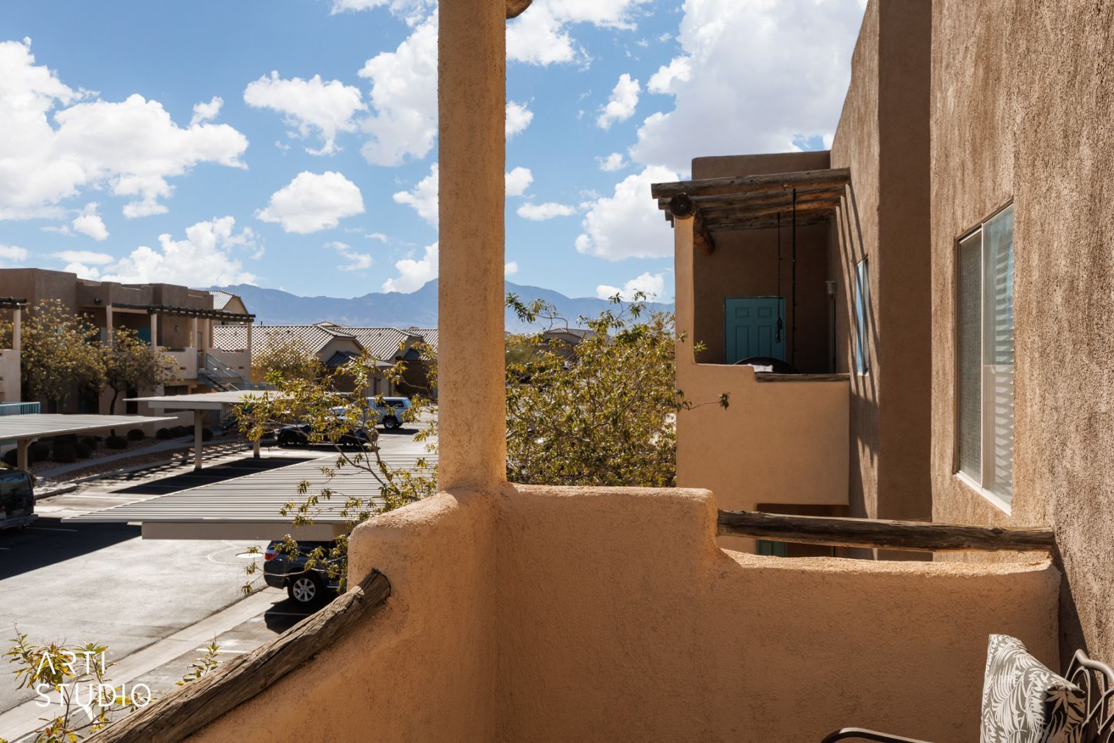 470  Turtle Back Rd #5C