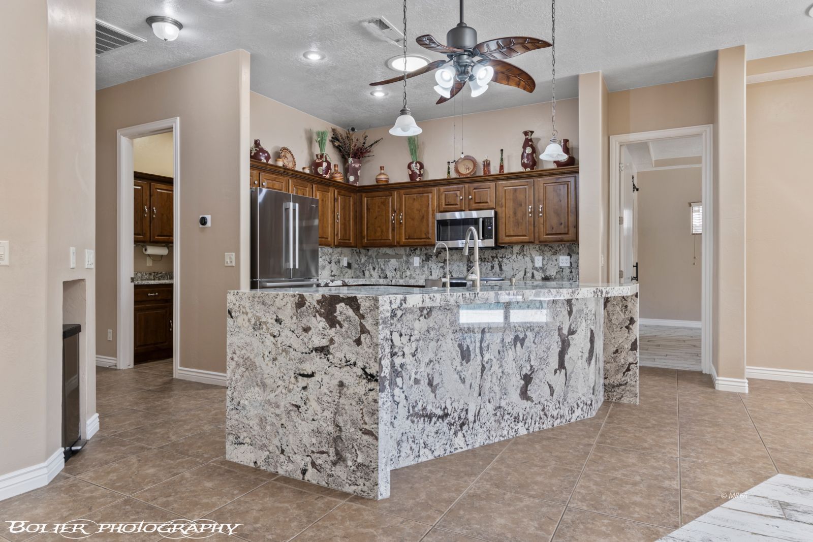 420  Sublimity Crest 