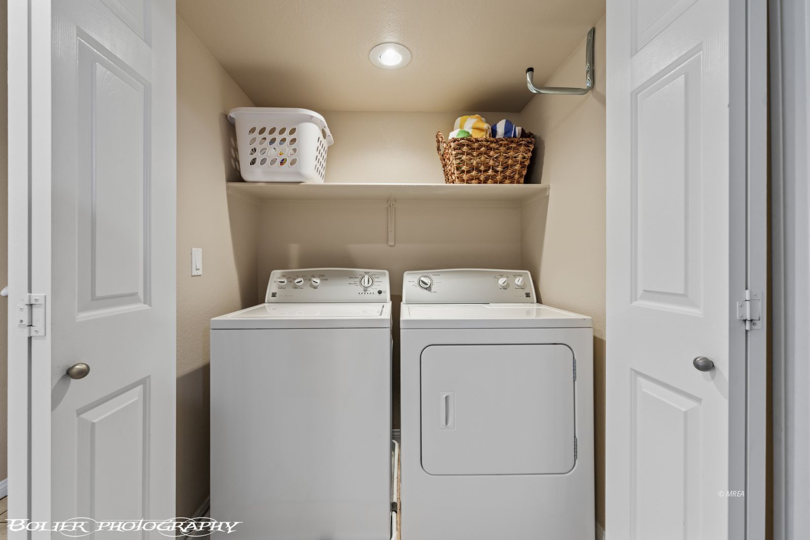 890  Kitty Hawk Dr.  #3624