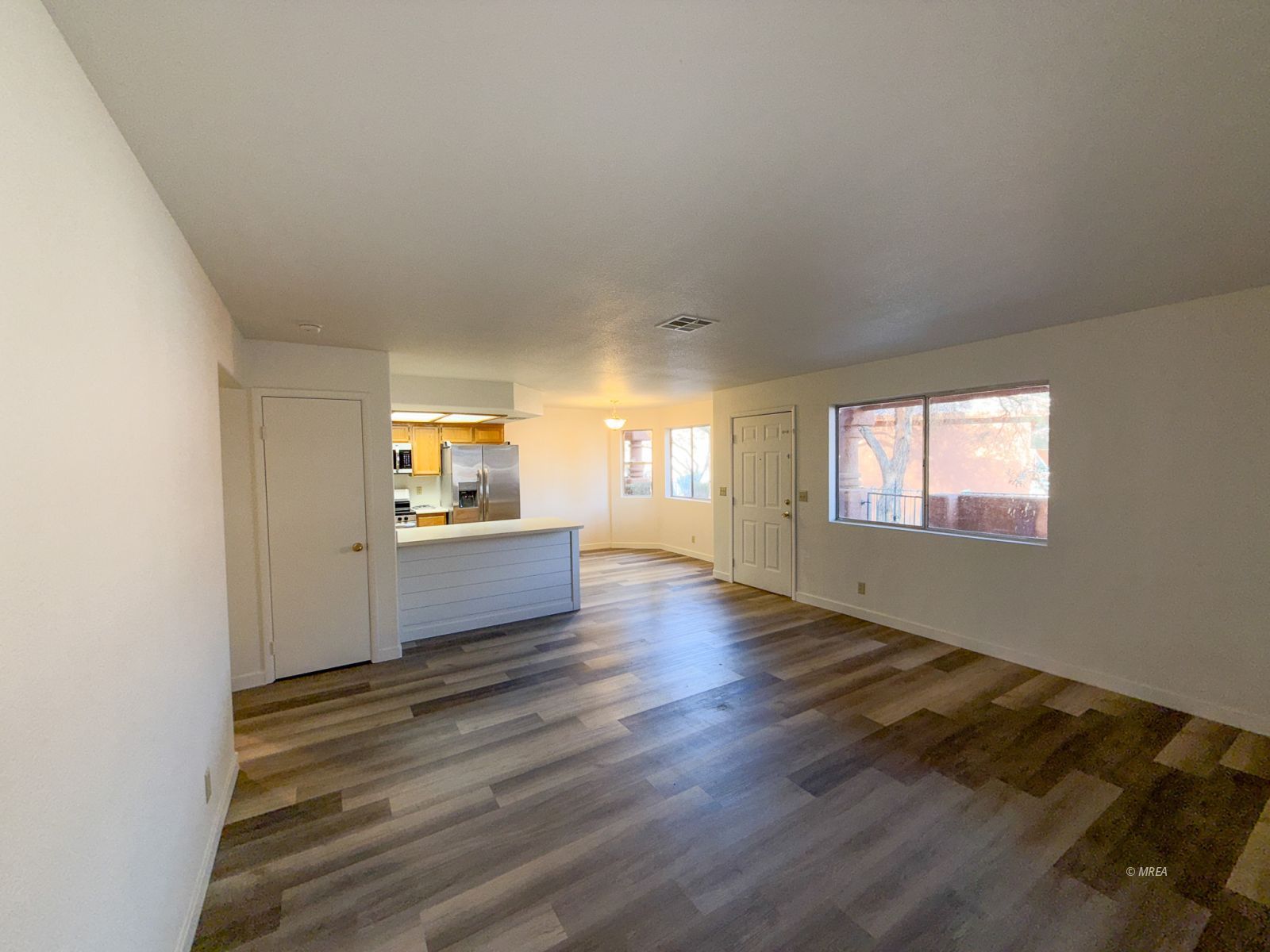 845  Mesquite Springs  #102