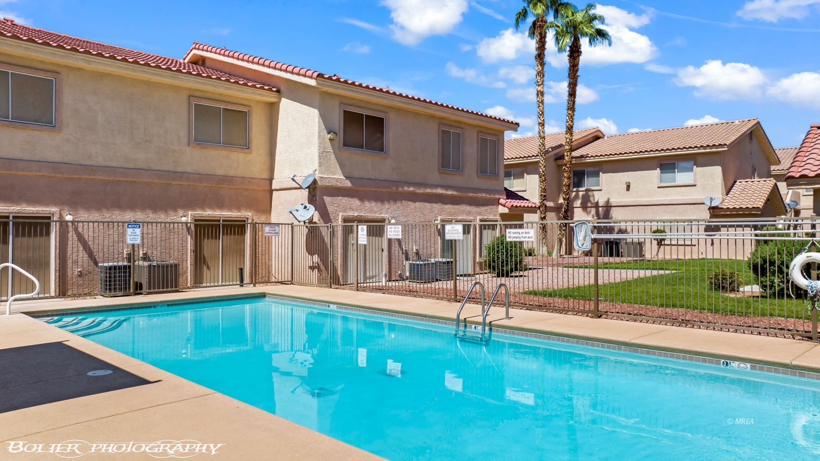 517  Mesquite Blvd  #212