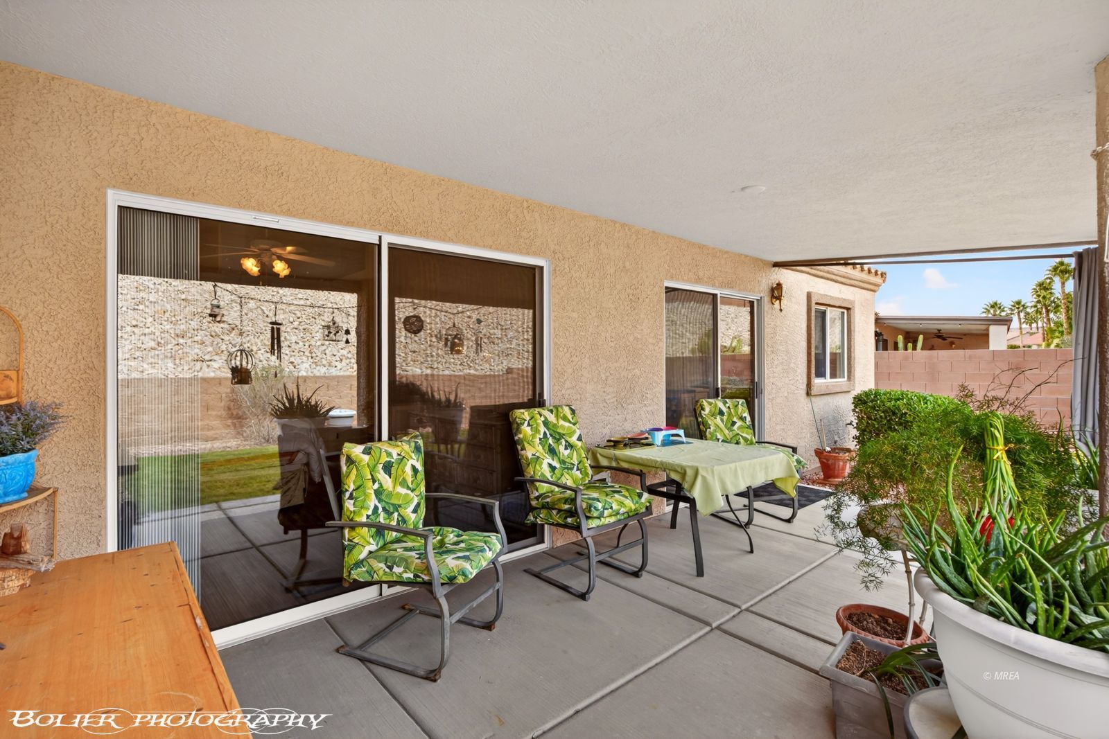 1181  Augusta Hills St