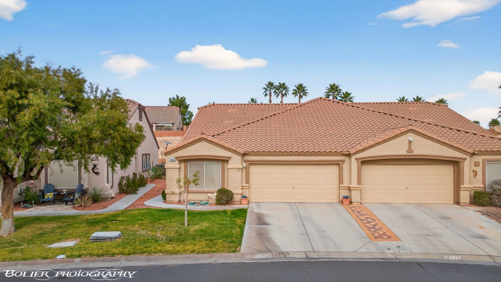 1181  Augusta Hills St