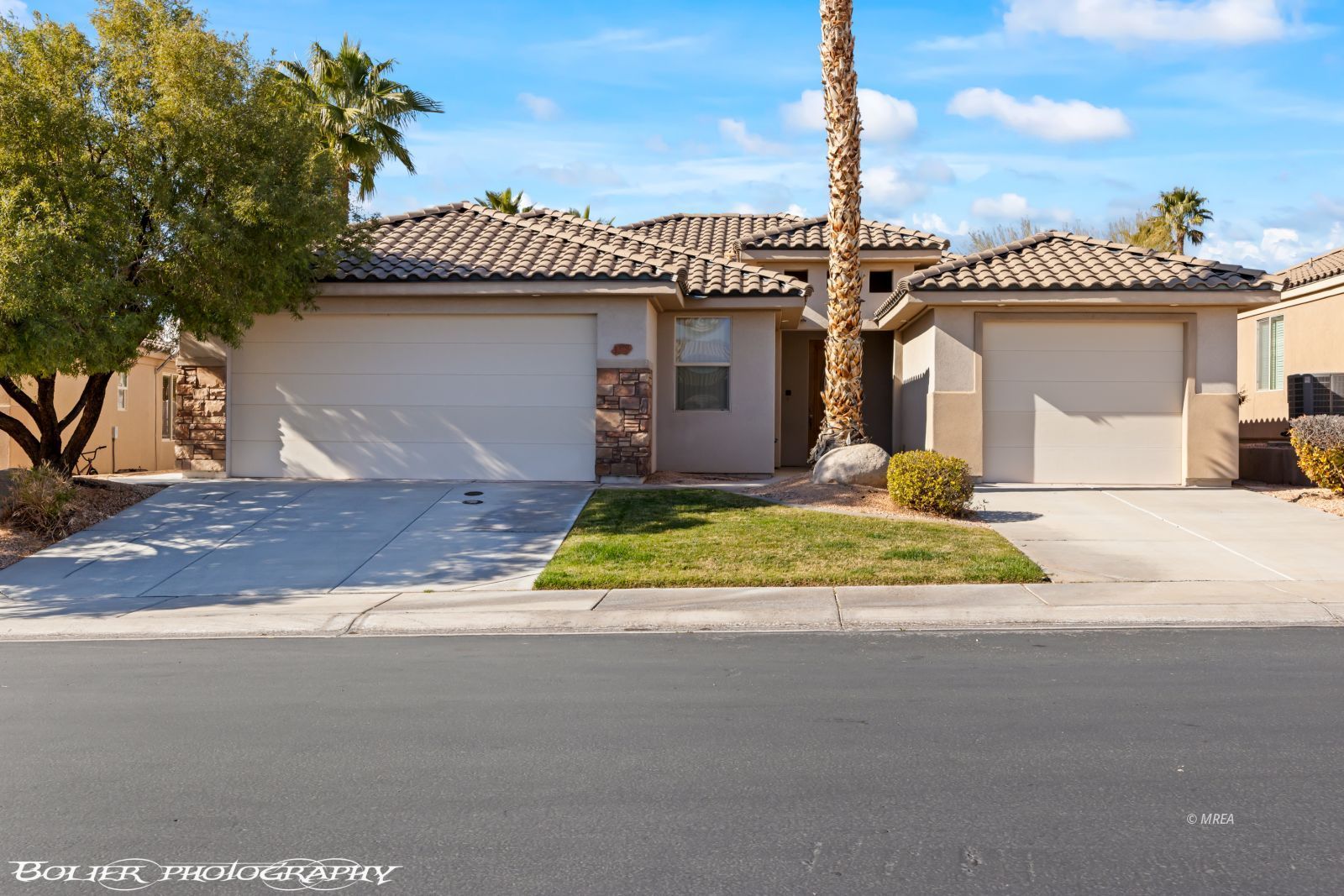 1389  Vista Del Ciudad Dr 