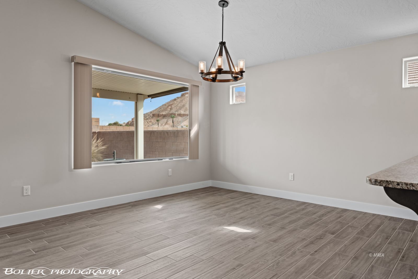 921  Shadow Hawk Ridge 