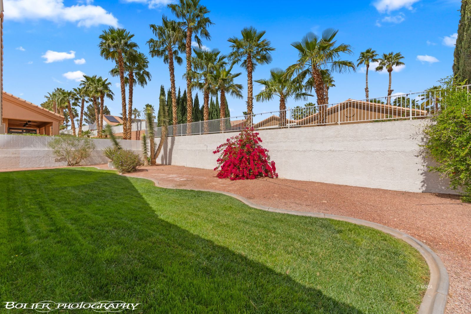 589  Casa Grande Cir