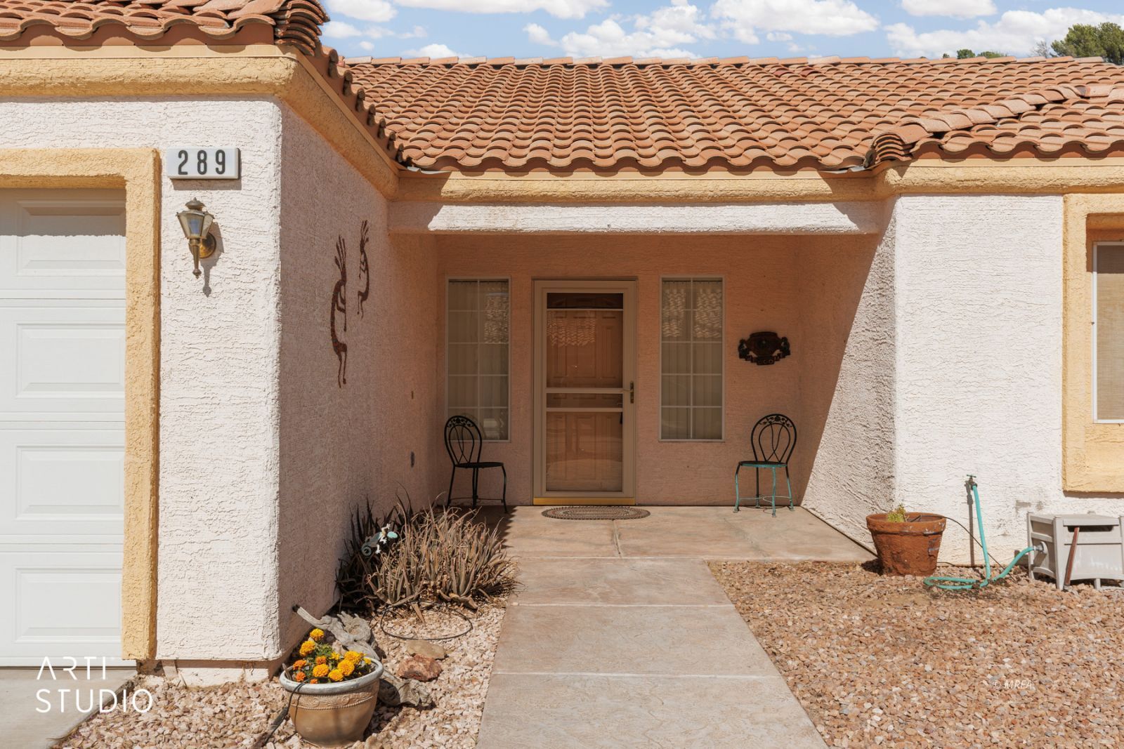 289  Muscat Drive 