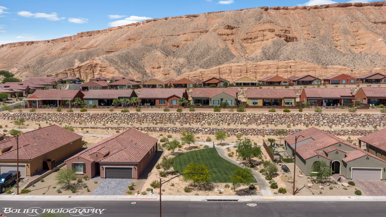 1405  Pin Cushion Ridge 