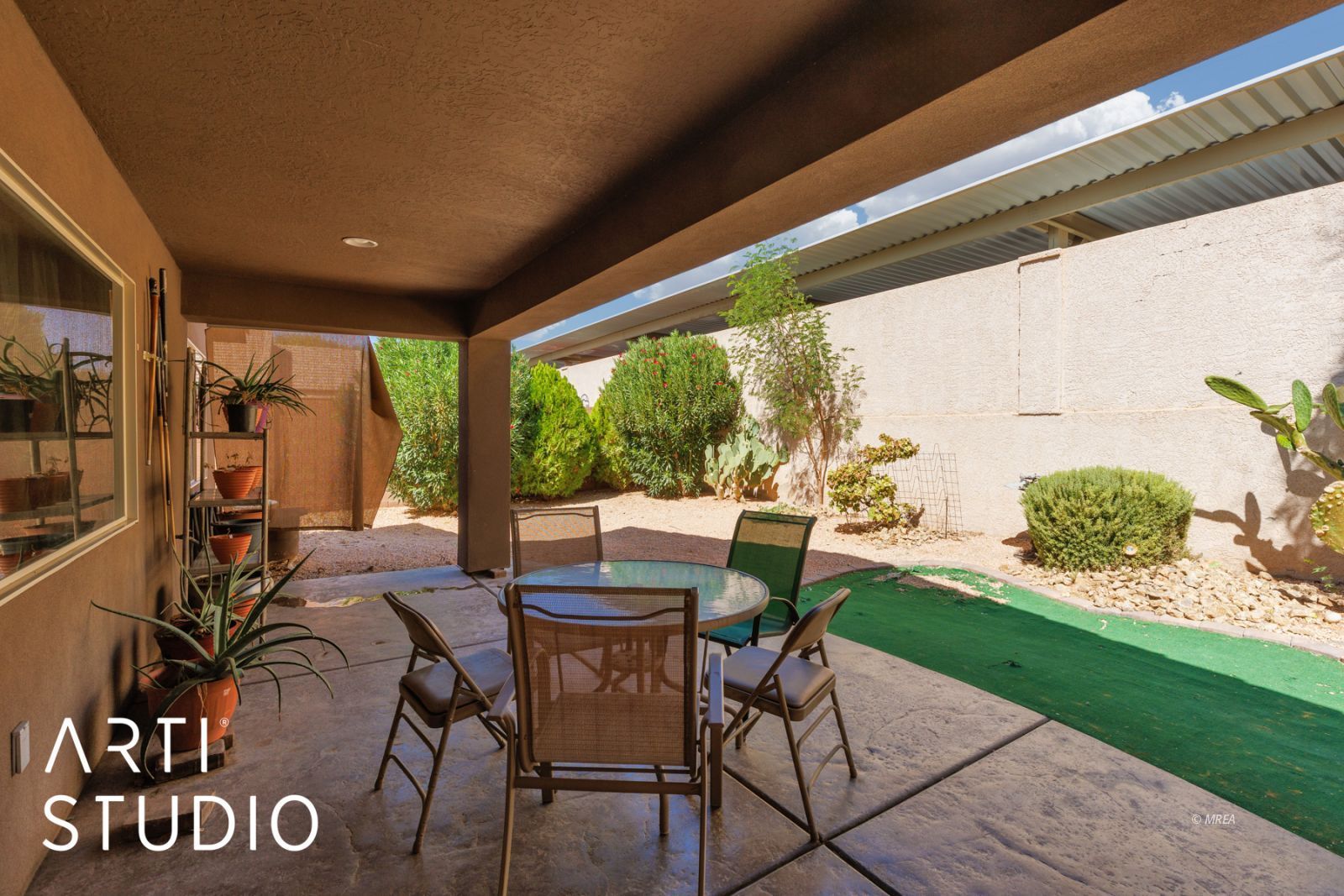 871  Santa Theresa Way