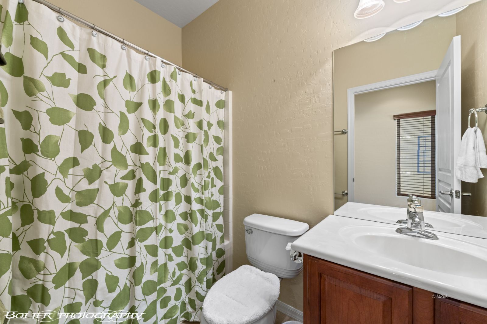 1044  Back Country Trail 