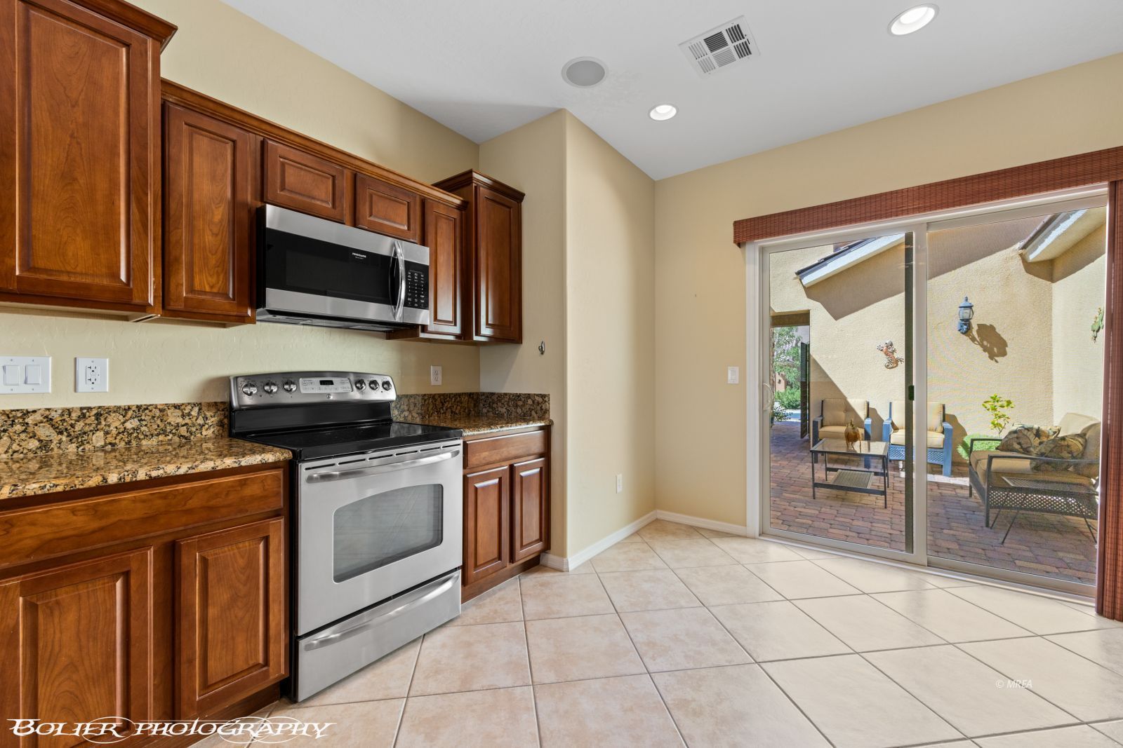 1044  Back Country Trail 