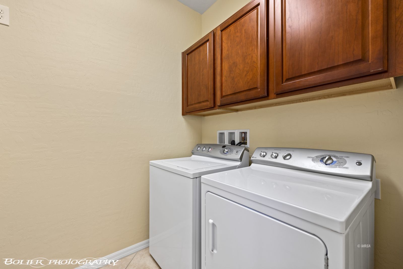 1044  Back Country Trail 