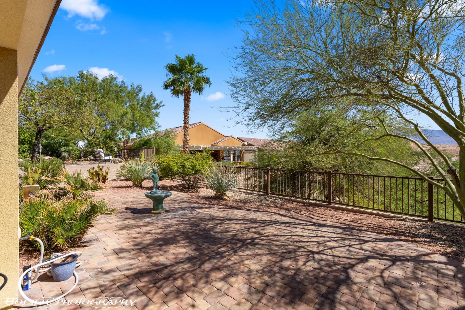 1044  Back Country Trail 