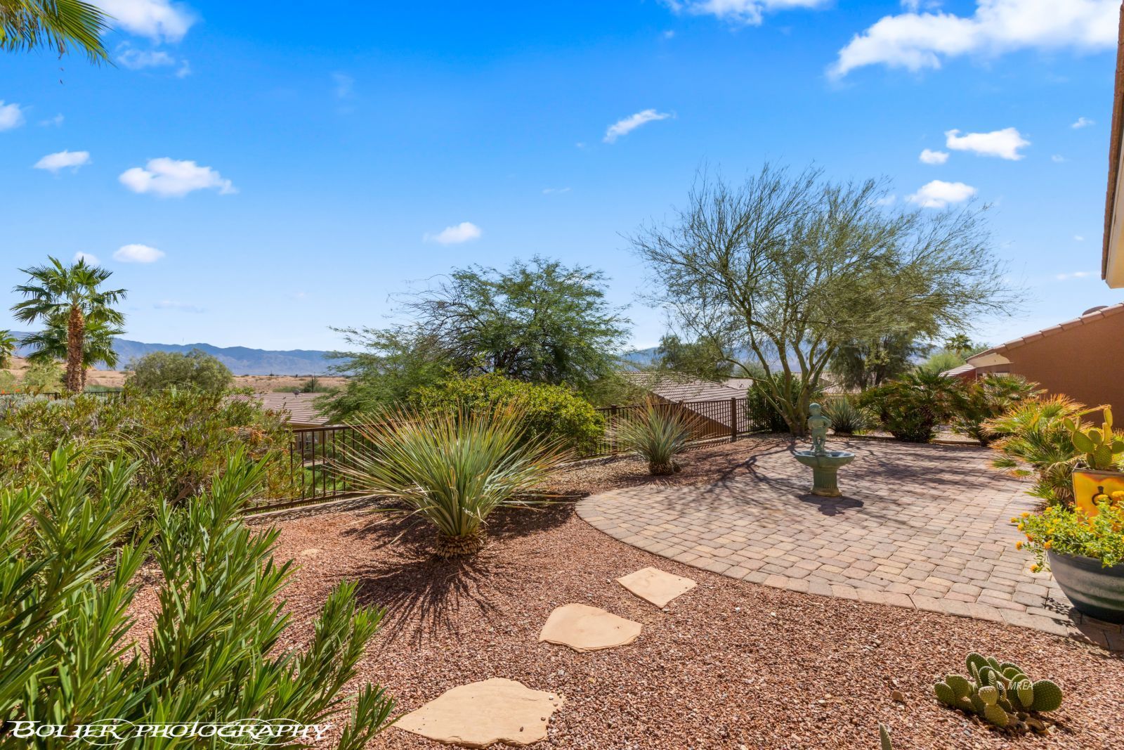 1044  Back Country Trail 