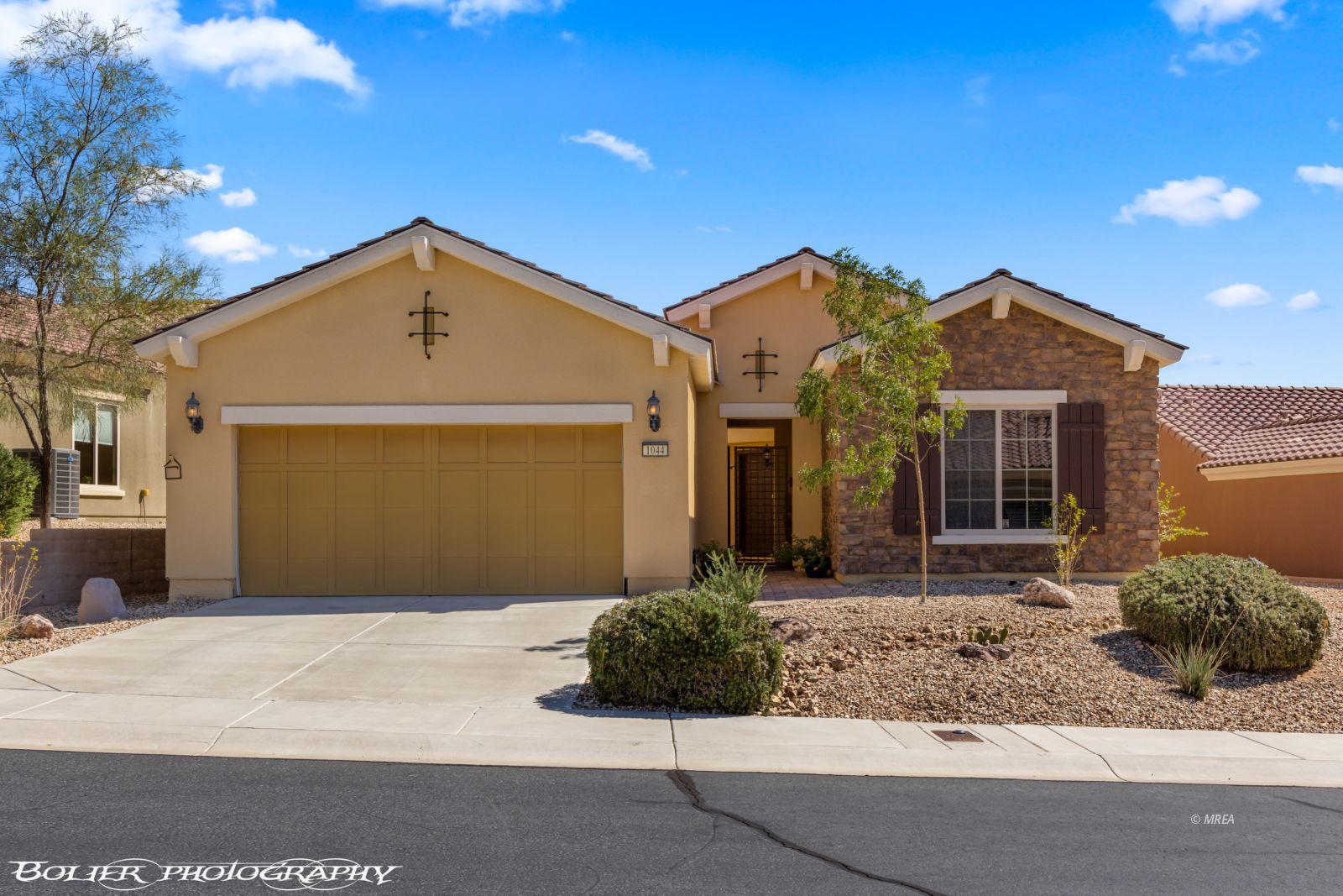 1044  Back Country Trail 