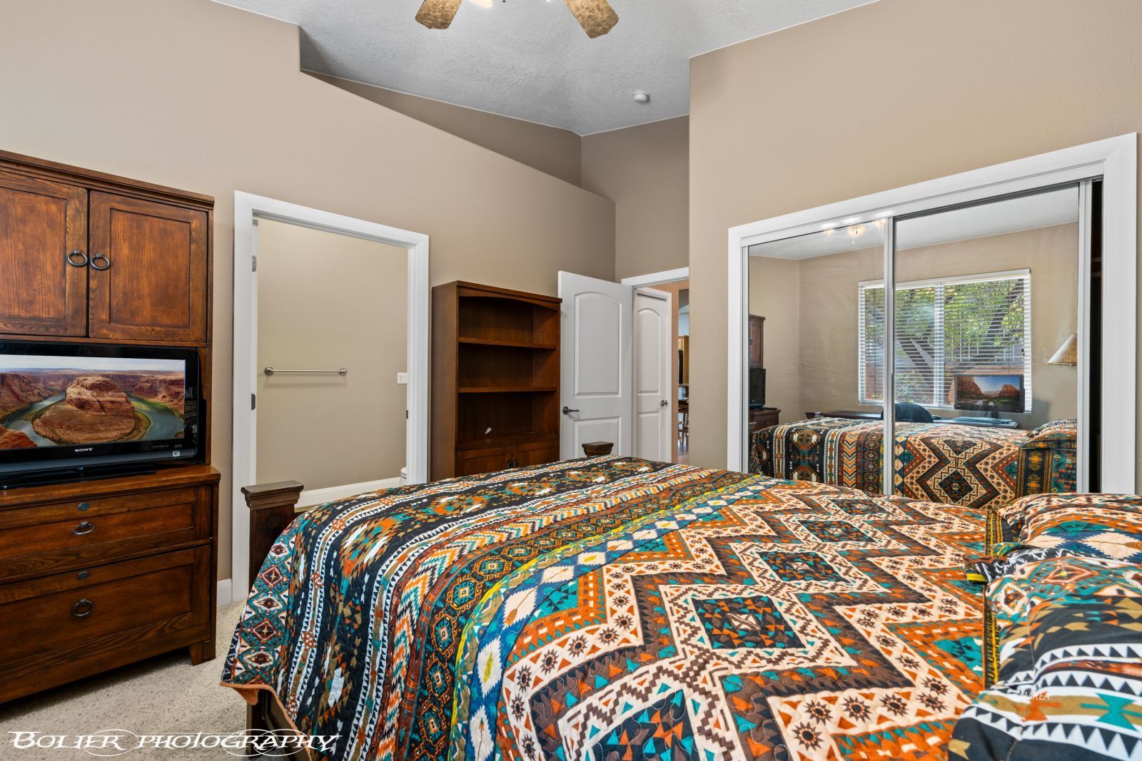 1093  Highland Hills 