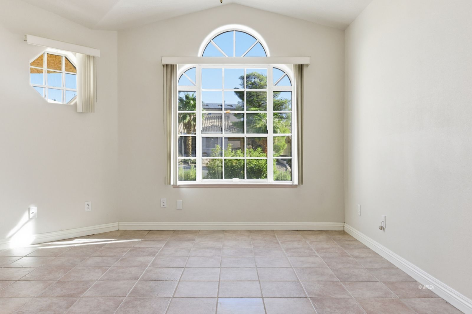 757  Buena Vista Cir