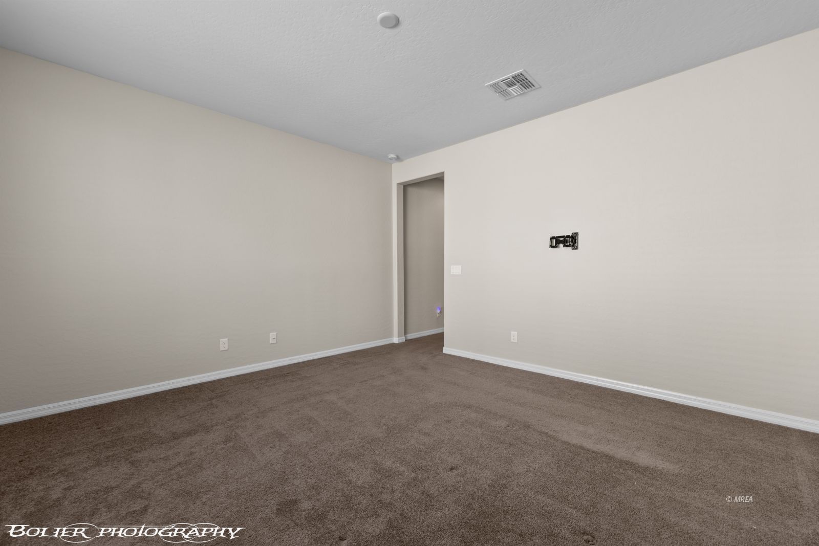 1361  White Water Way