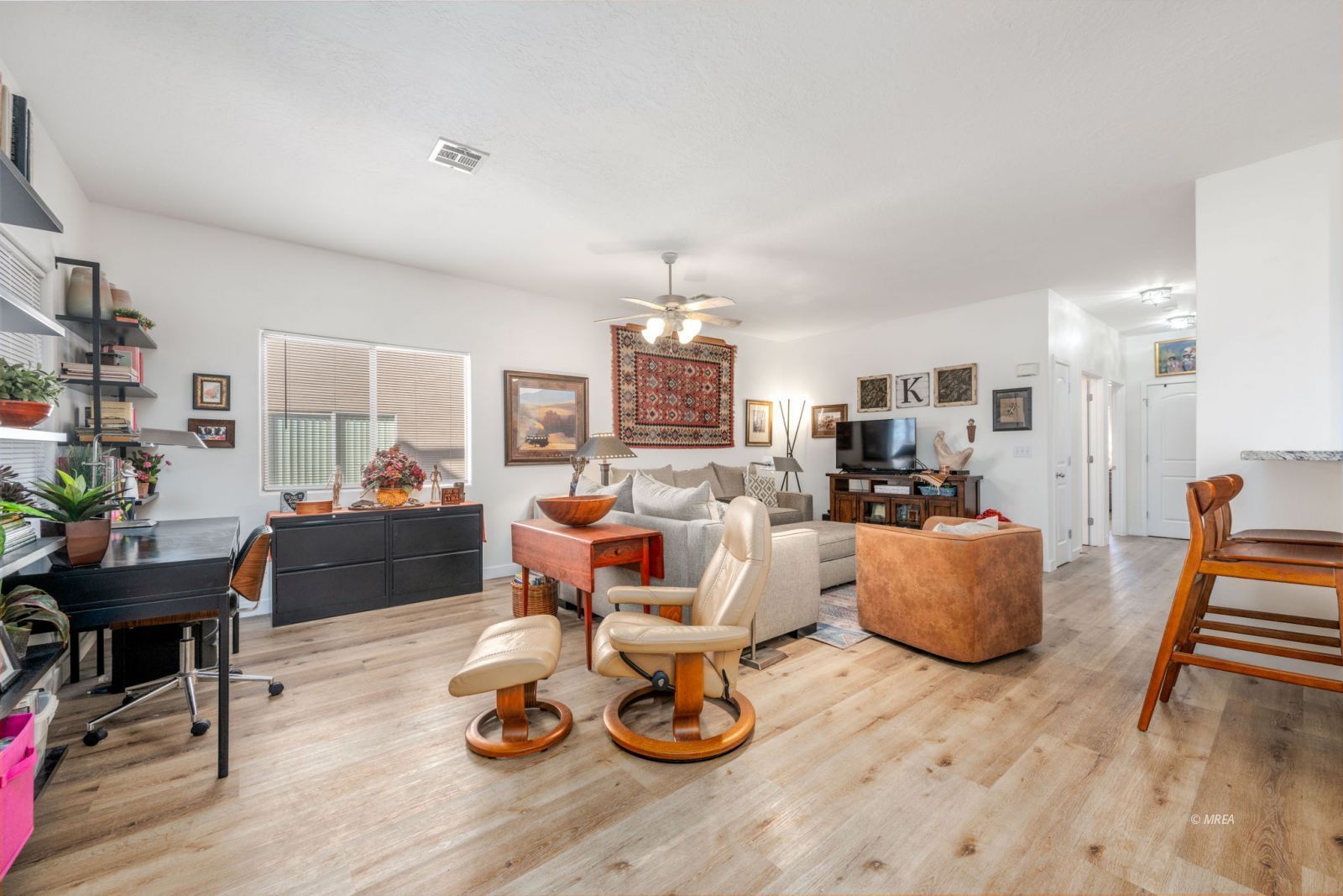 470  Turtle Back Rd #9B