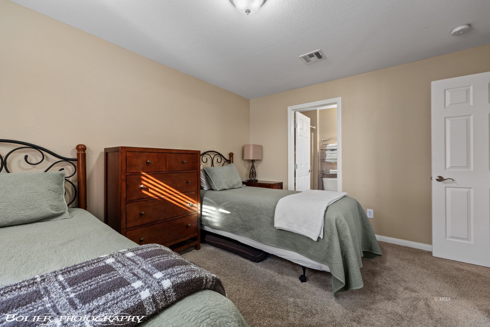 890  Kitty Hawk Dr.  #3624