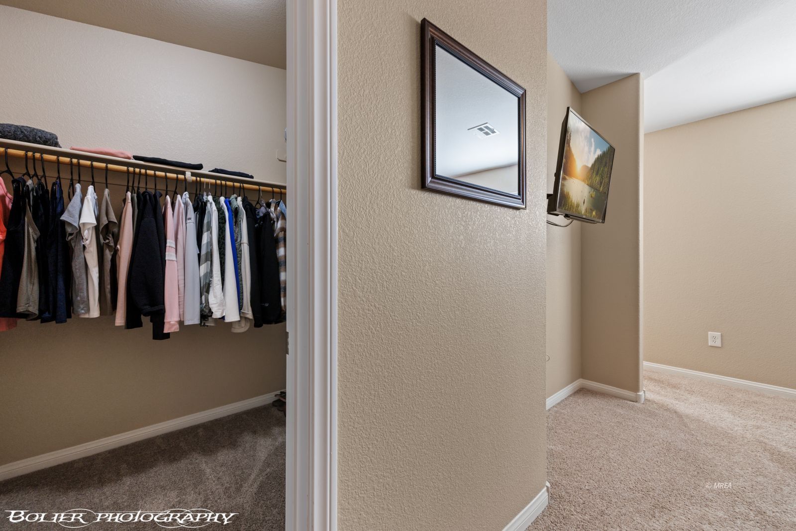 890  Kitty Hawk Dr.  #3624