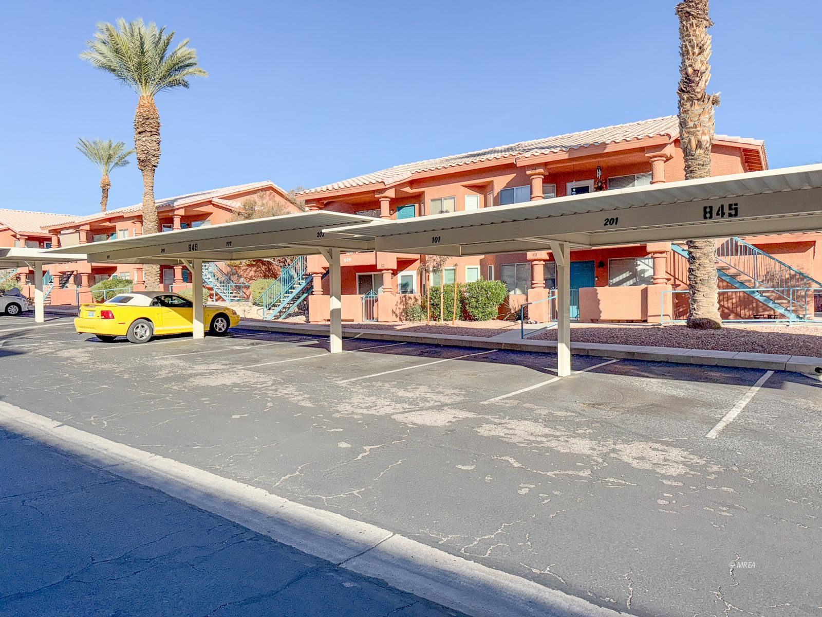 845  Mesquite Springs  #102