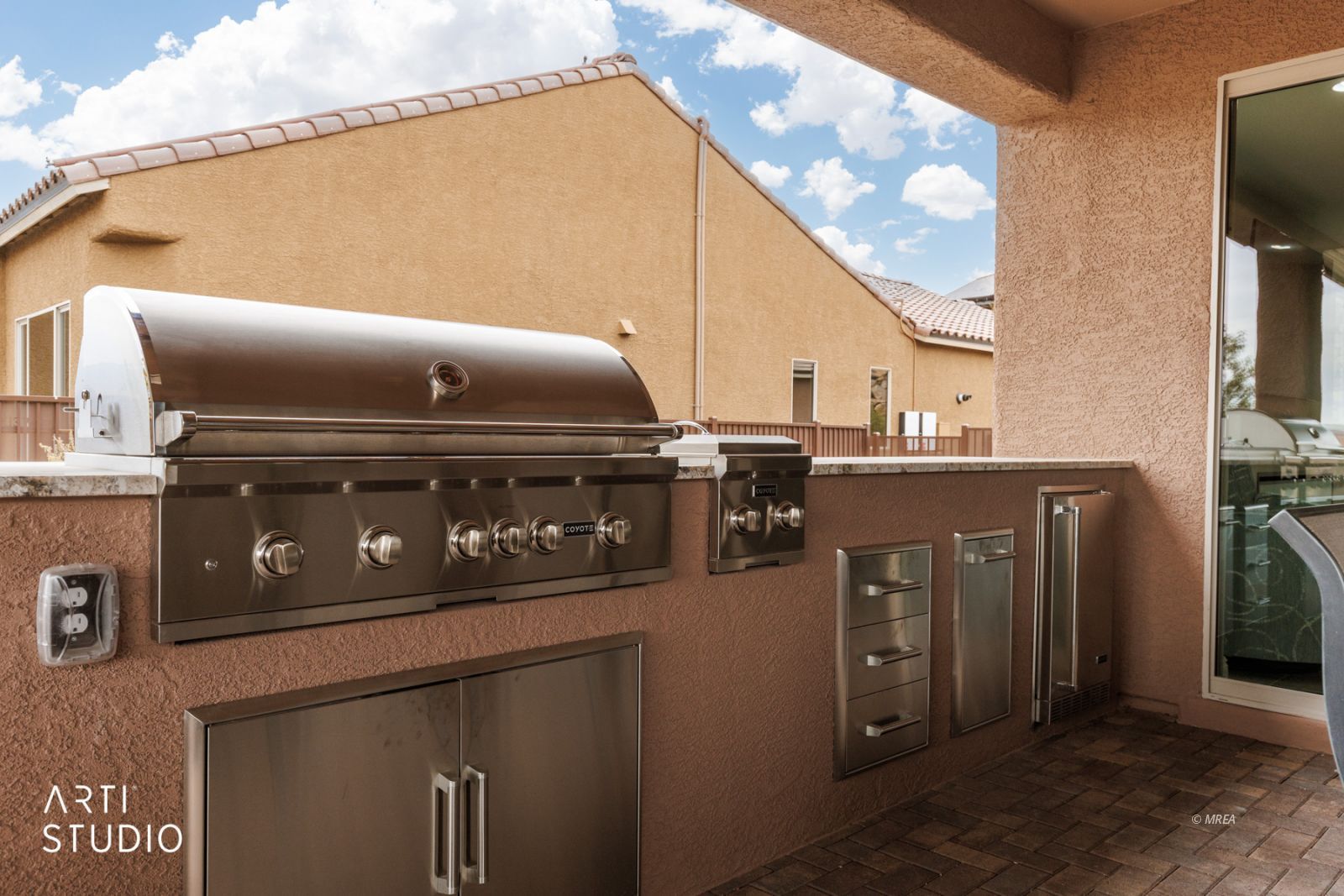 1202  Dreamcatcher Bluff 