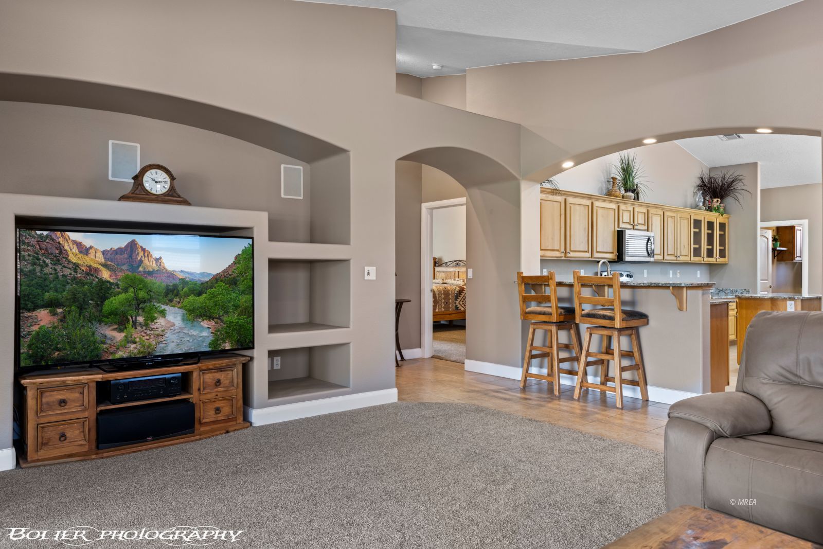 1093  Highland Hills 