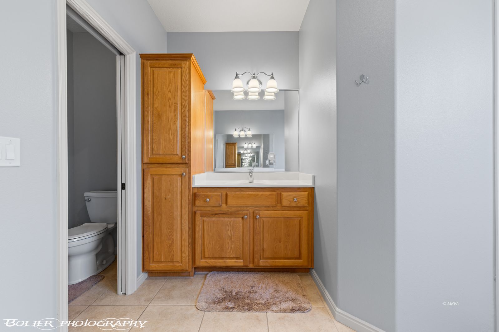 1402  Vista Del Ciudad Dr