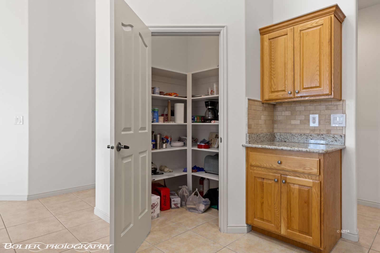 1402  Vista Del Ciudad Dr