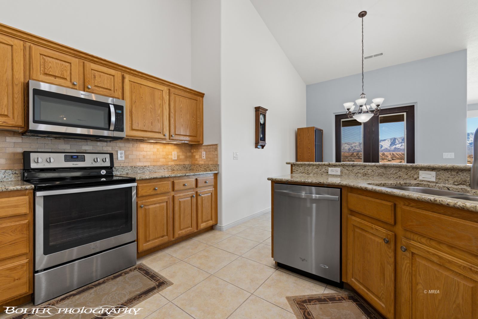 1402  Vista Del Ciudad Dr