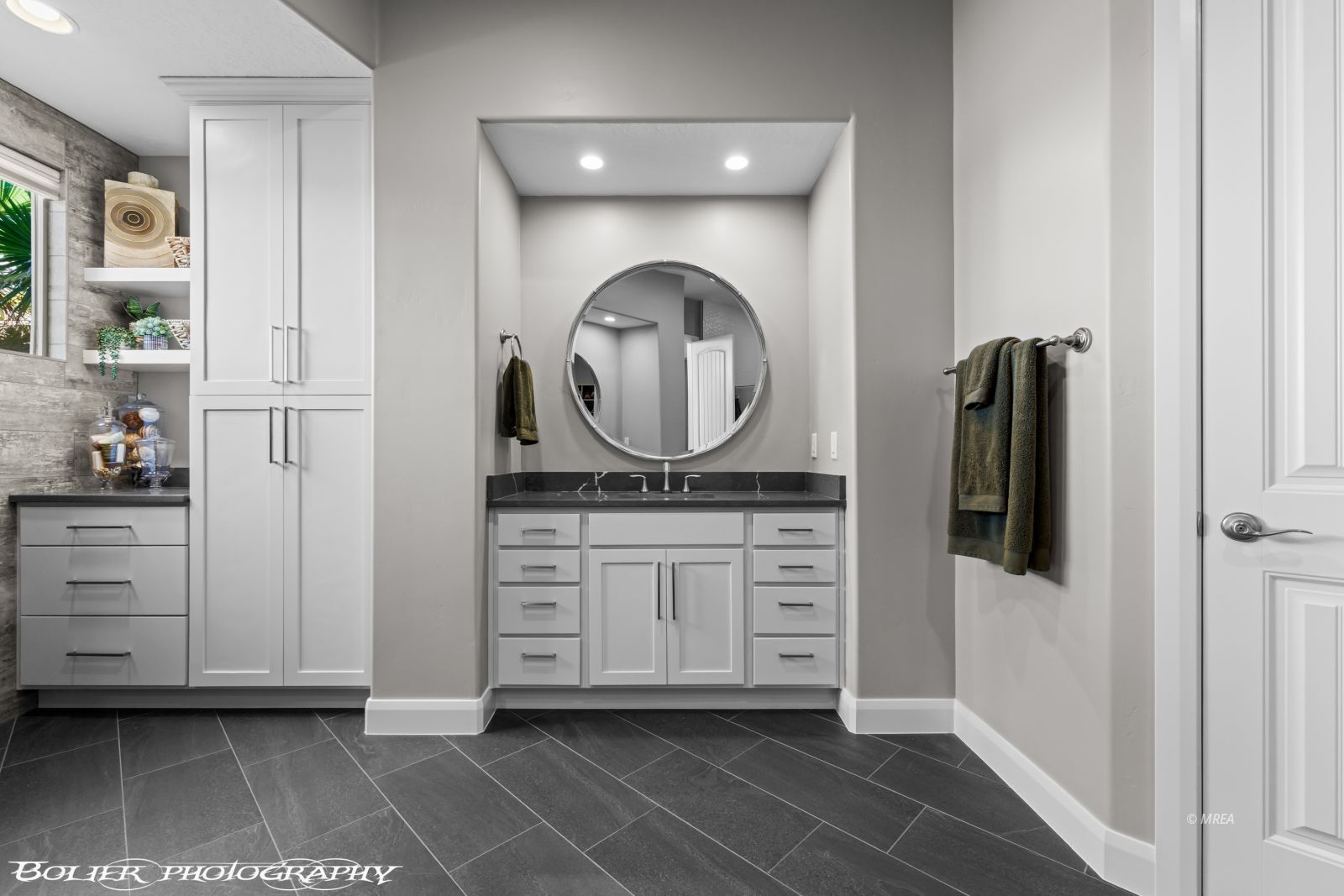 1435  Pomegranate Trail 