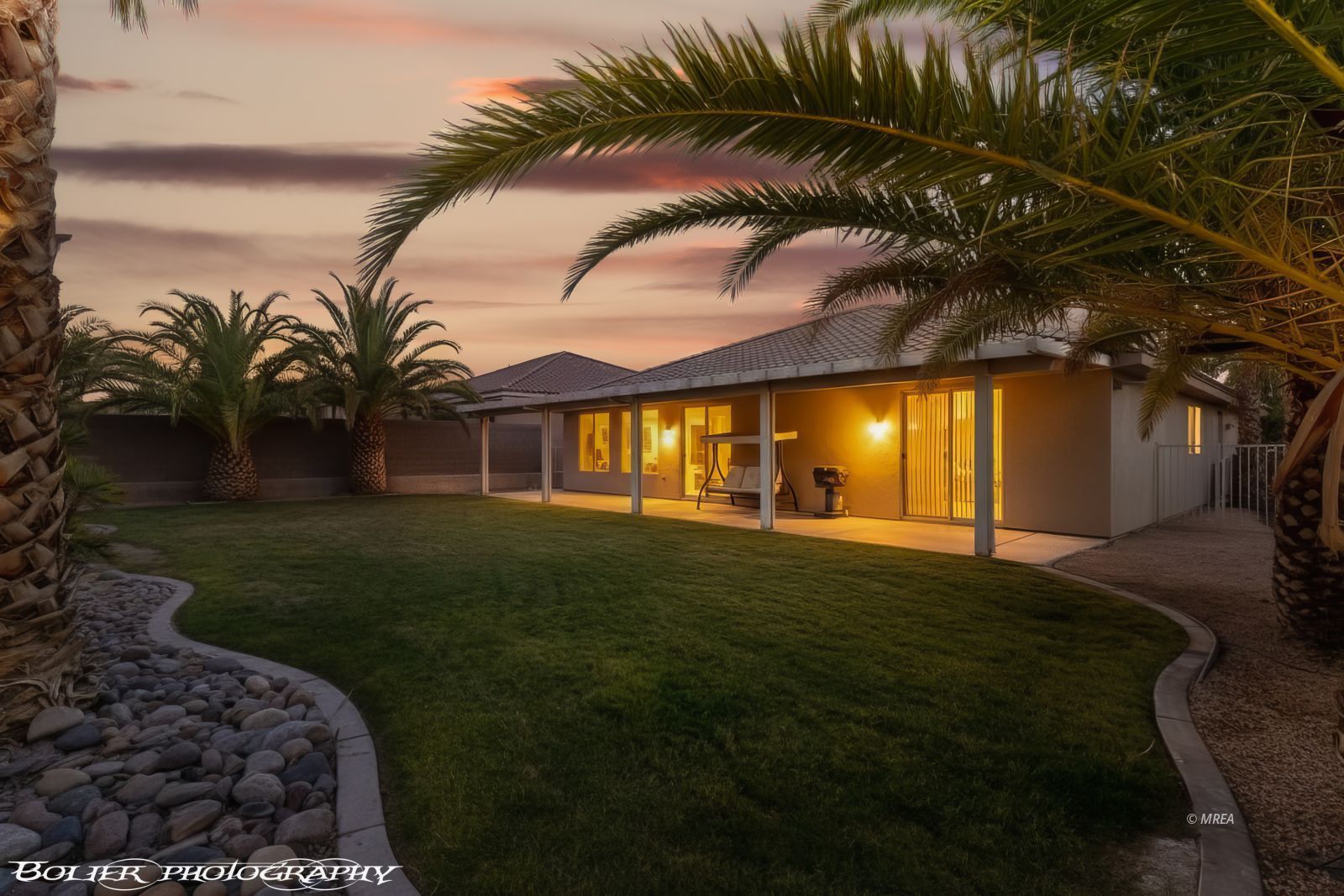 1389  Vista Del Ciudad Dr 