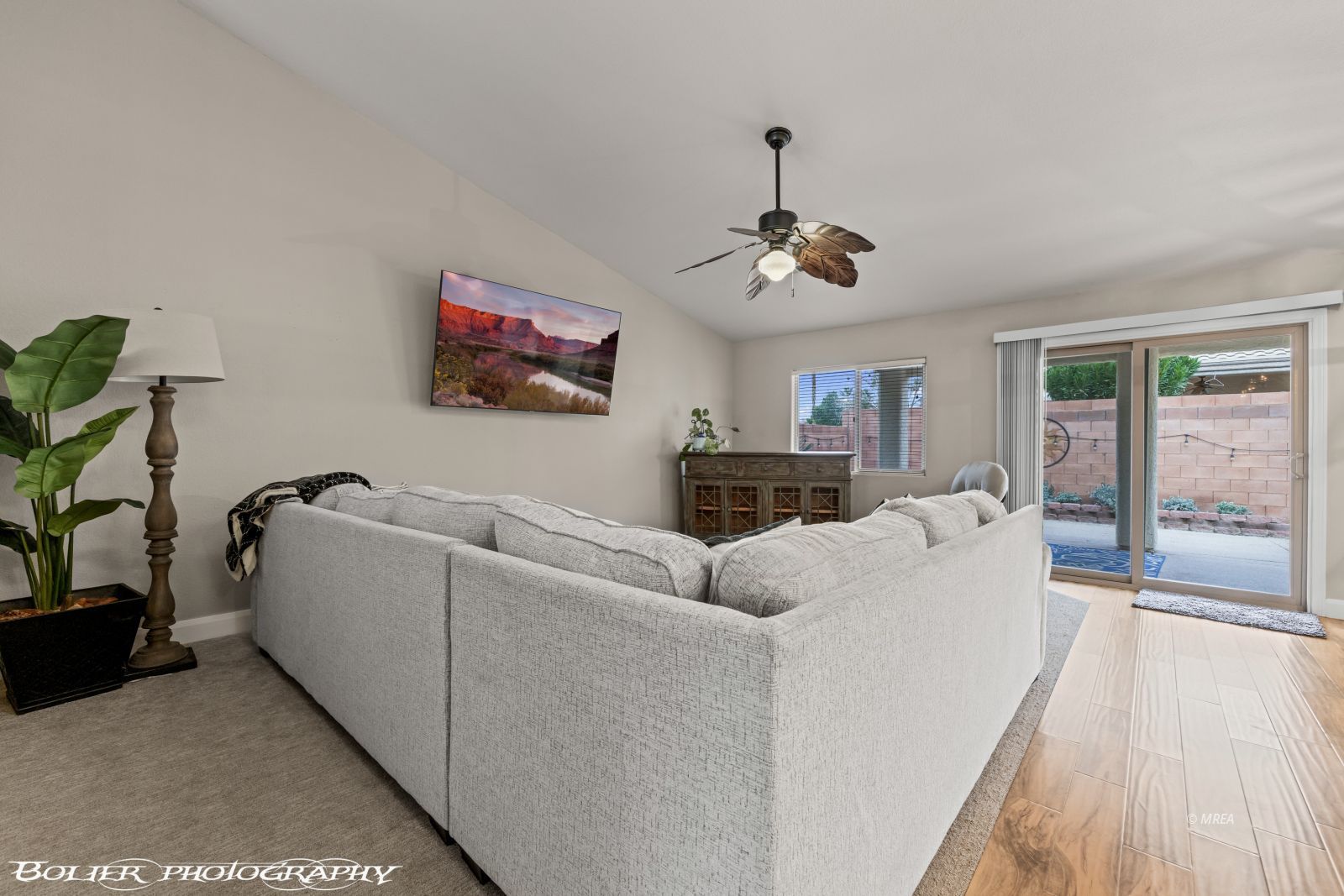 1231  Indian Wells Rd