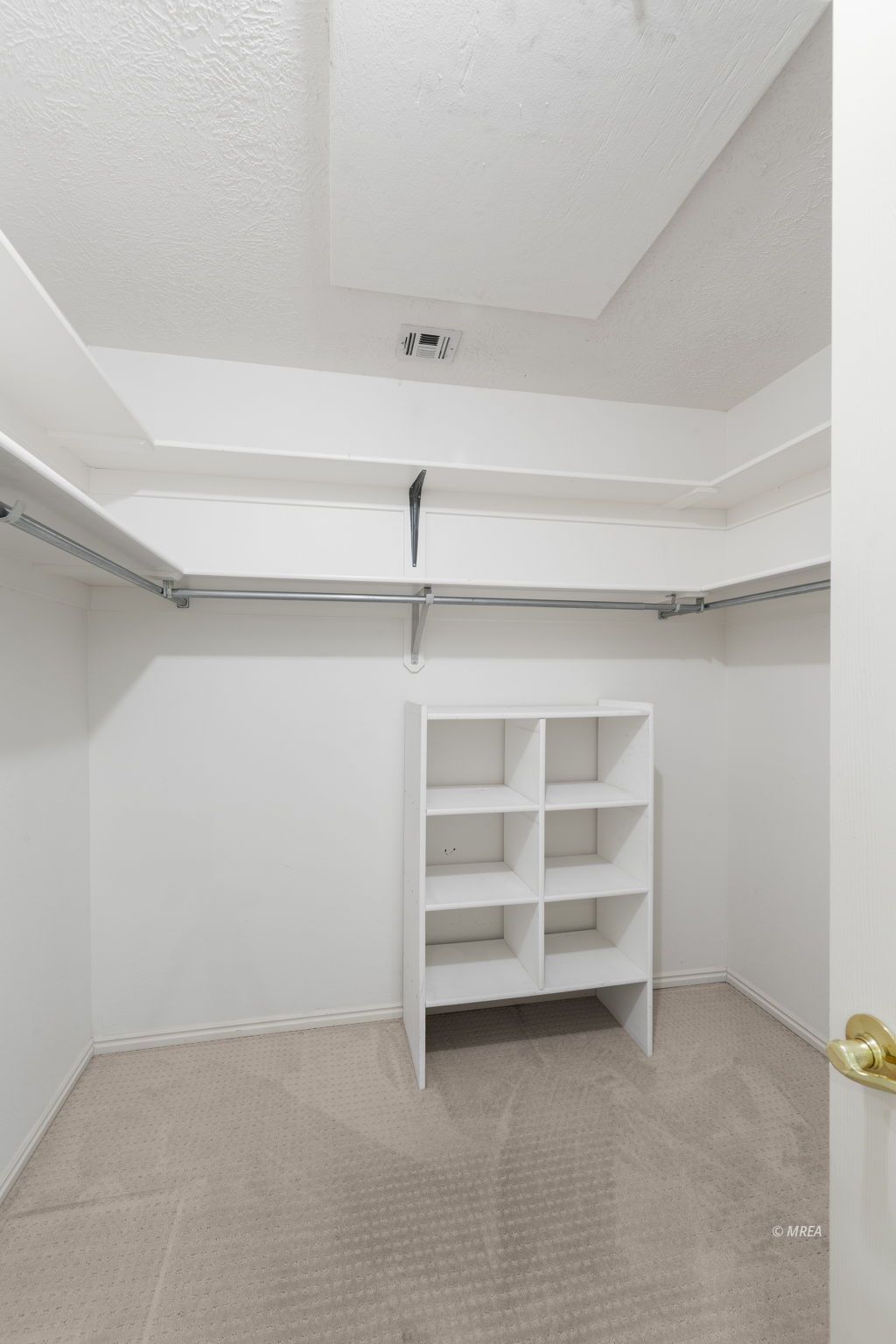 737  Mesa Springs Dr