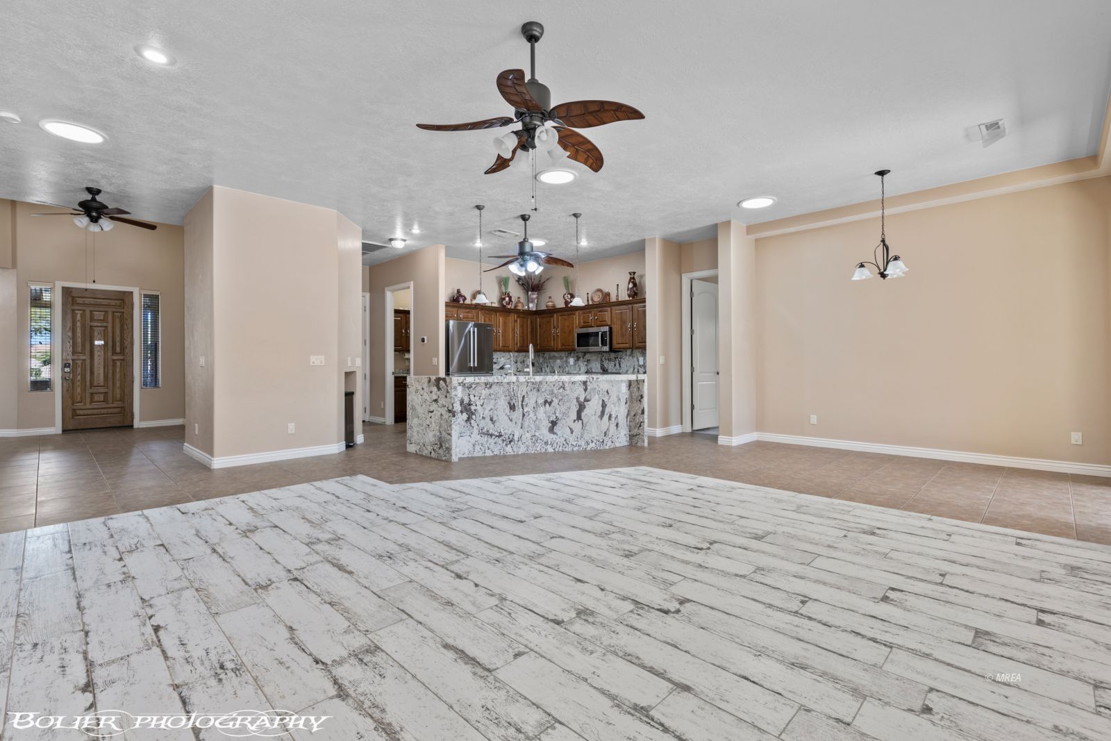 420  Sublimity Crest 