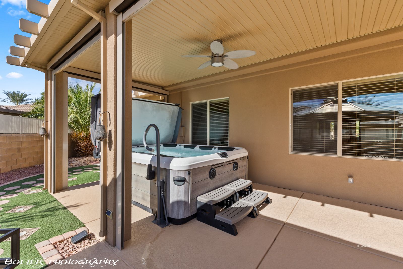 420  Sublimity Crest 